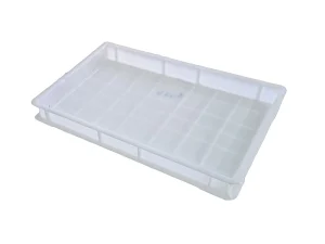 A Caixa NC 100 fechada é recipiente monobloco raso, com fundo e laterais totalmente vedados, amplamente utilizado para o armazenamento, transporte e organização de alimentos e produtos industriais.